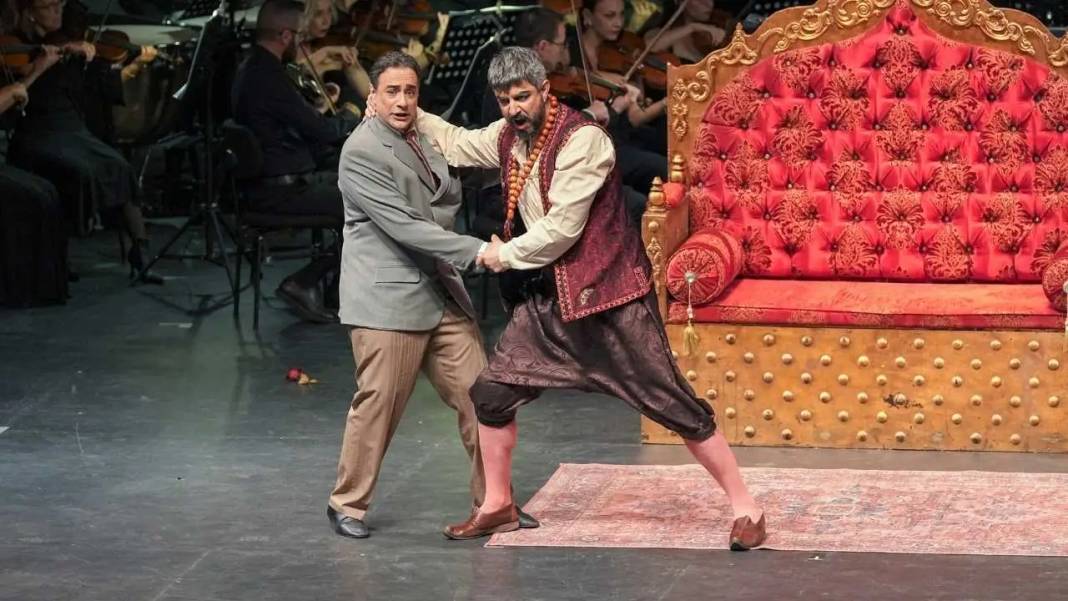Antalya’da Osmanlı Esintili Mozart Operası İzleyenleri Mest Etti! 6